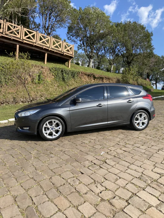 FOCUS SE 1.6 MANUAL 