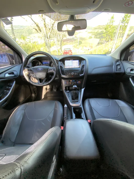 FOCUS SE 1.6 MANUAL 