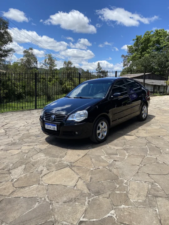 POLO 1.6 SEDAN