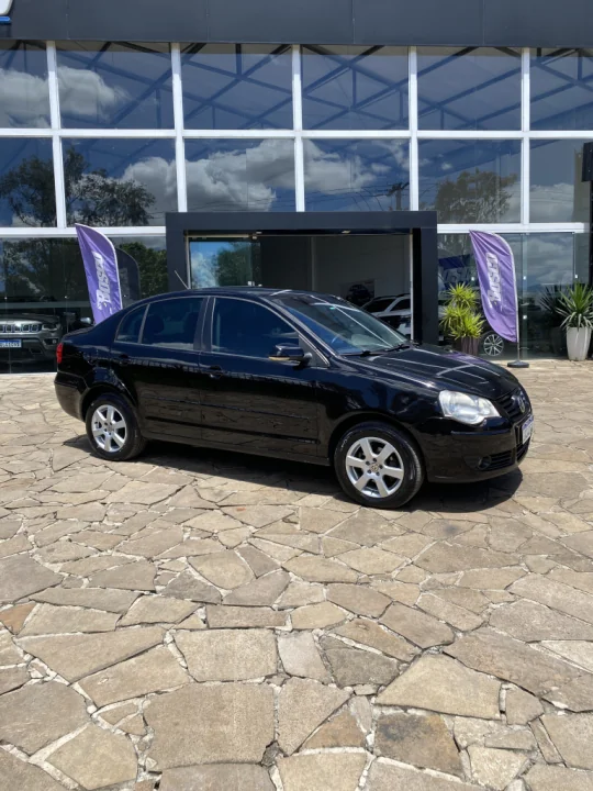 POLO 1.6 SEDAN