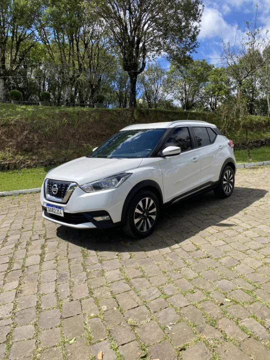 KICKS SV 1.6 AUT