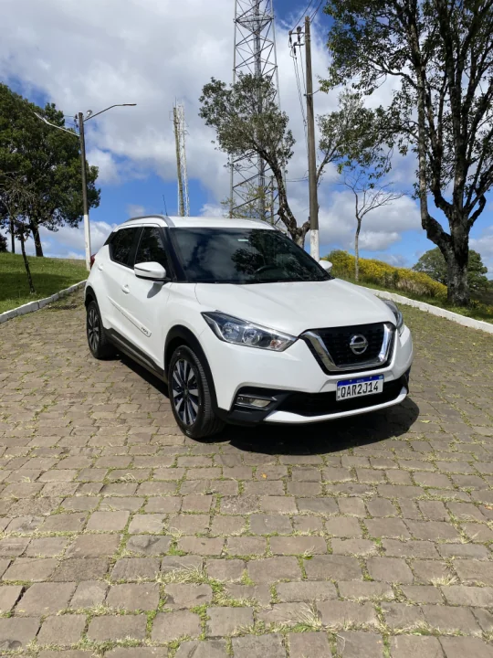 KICKS SV 1.6 AUT